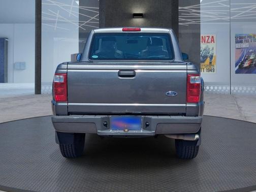 2004 Ford Ranger XL