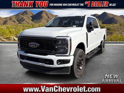 White 2024 Ford F-250 Lariat