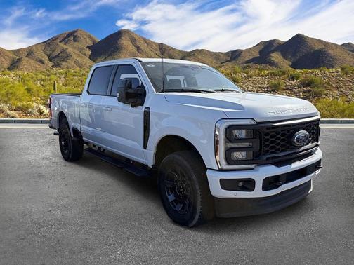 White 2024 Ford F-250 Lariat