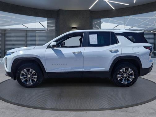 Summit White 2026 Chevrolet Equinox 1LT