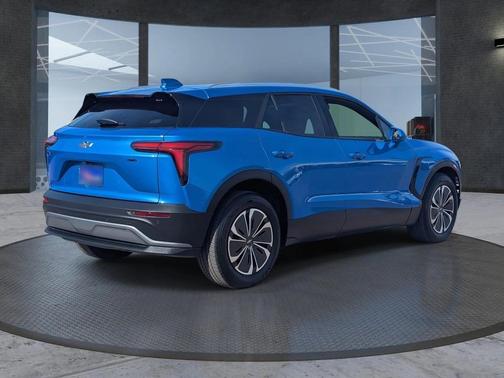 2025 Chevrolet Blazer EV AWD LT