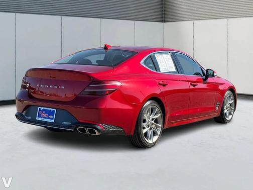 2022 Genesis G70 2.0T RWD