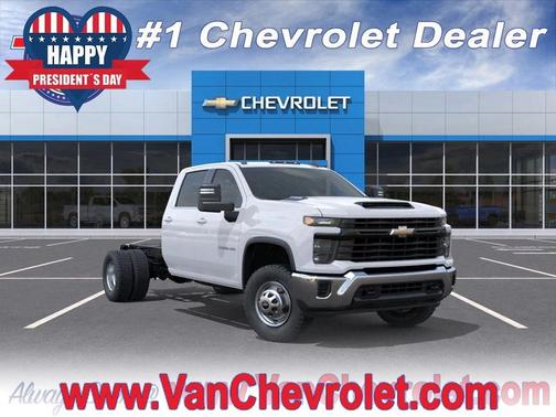 2025 Chevrolet Silverado 3500 WT