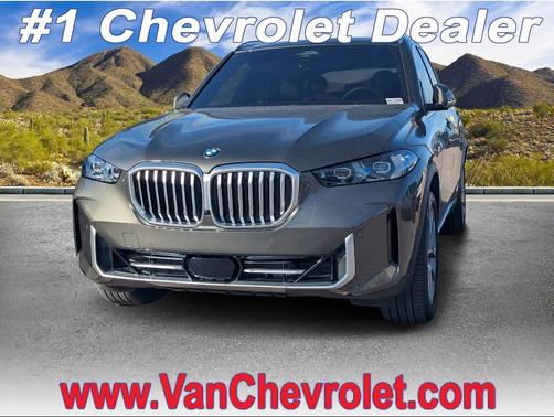 Manhattan Green Metallic 2026 BMW X5 sDrive40i SUV