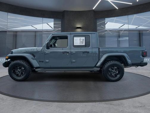 2025 Jeep Gladiator High Tide