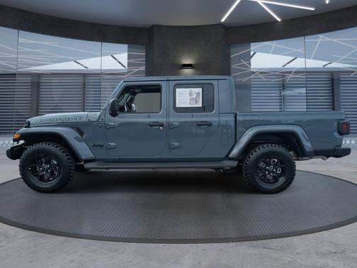 2025 Jeep Gladiator High Tide