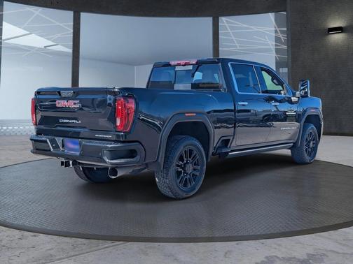 2022 GMC Sierra 2500 Denali