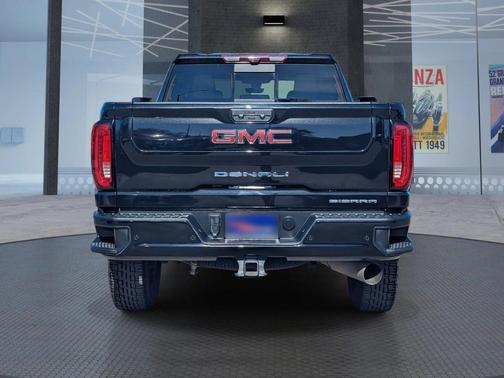 2022 GMC Sierra 2500 Denali