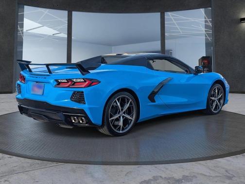2022 Chevrolet Corvette Stingray w/3LT