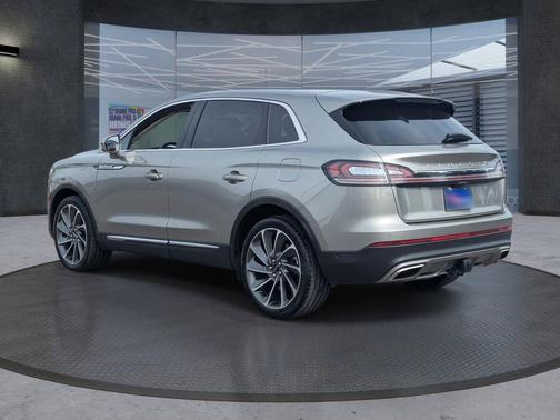 2023 Lincoln Nautilus Reserve