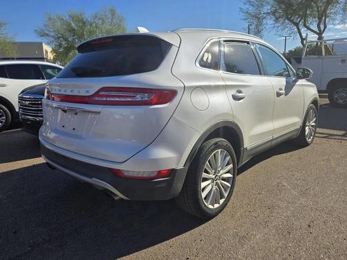 2019 Lincoln MKC Standard