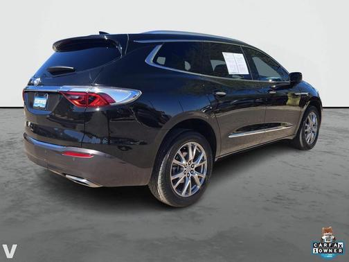 2024 Buick Enclave Essence FWD