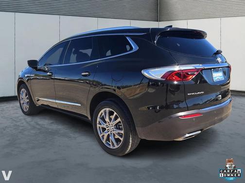 2024 Buick Enclave Essence FWD