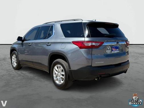 2021 Chevrolet Traverse LT Cloth