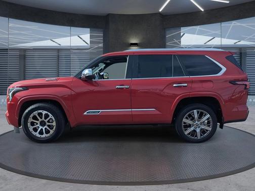 2024 Toyota Sequoia Capstone