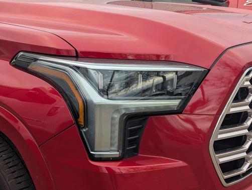 2024 Toyota Sequoia Capstone