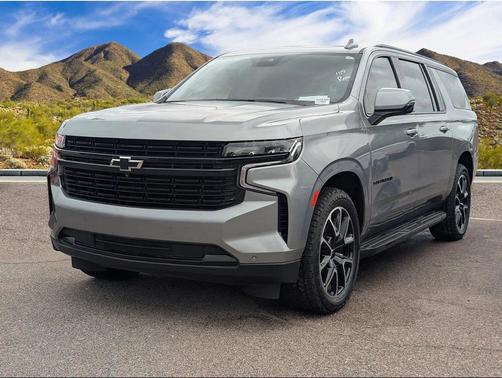 2023 Chevrolet Suburban RST