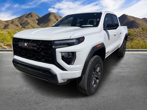 Summit White 2025 GMC Canyon Elevation