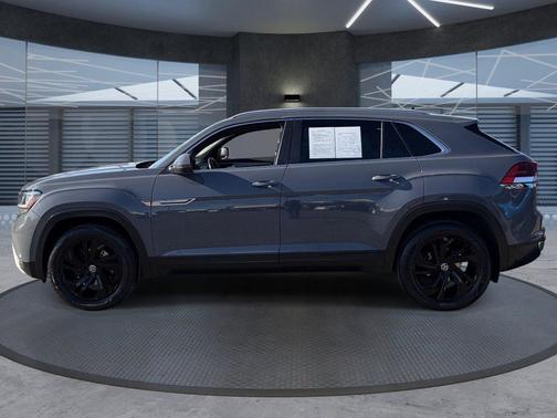 Pure Gray 2020 Volkswagen Atlas Cross Sport 3.6L V6 SEL 4MOTION