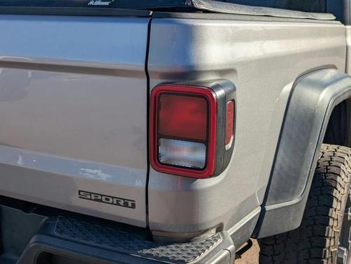 2020 Jeep Gladiator Sport S