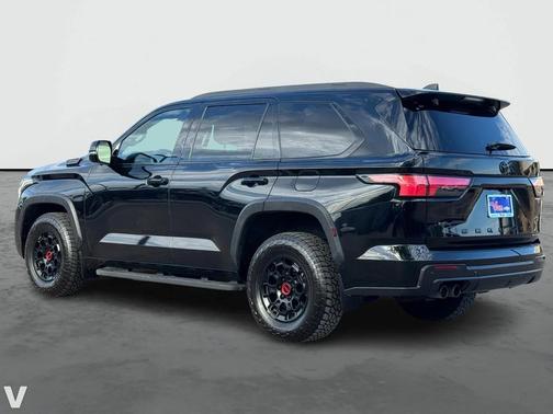 2025 Toyota Sequoia SR5