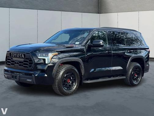 2025 Toyota Sequoia SR5