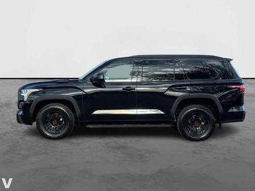 2025 Toyota Sequoia SR5