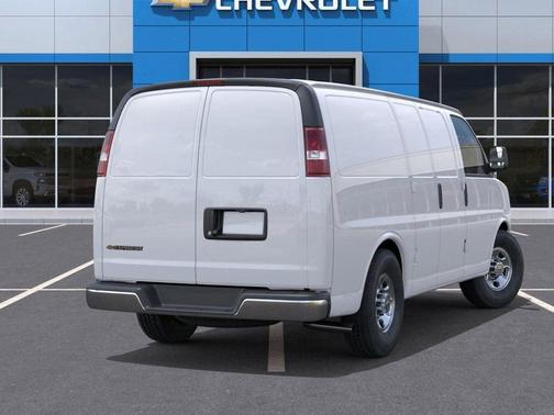 Summit White 2026 Chevrolet Express 2500 LT