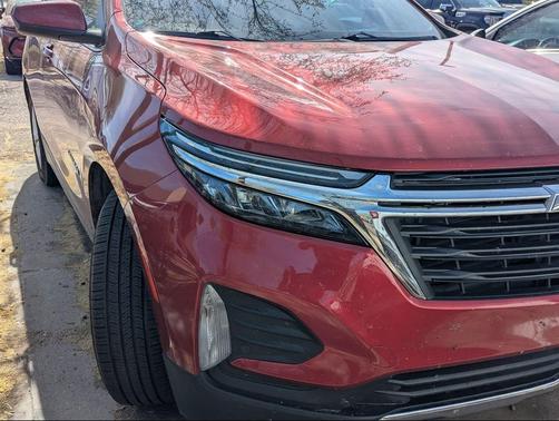 Radiant Red Tintcoat 2024 Chevrolet Equinox 1LT