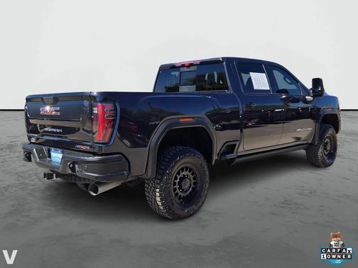 2024 GMC Sierra 2500 AT4
