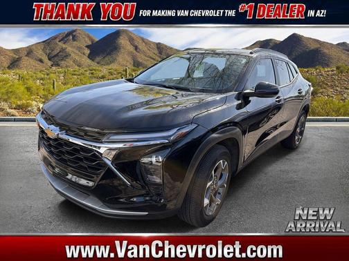 Mosaic Black Metallic 2026 Chevrolet Trax LT