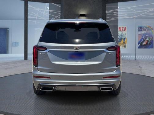 Argent Silver Metallic 2023 Cadillac XT6 Premium Luxury FWD