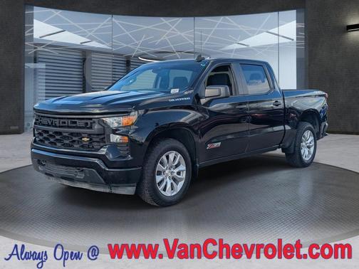 2023 Chevrolet Silverado 1500 Custom