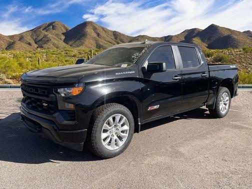 2023 Chevrolet Silverado 1500 Custom