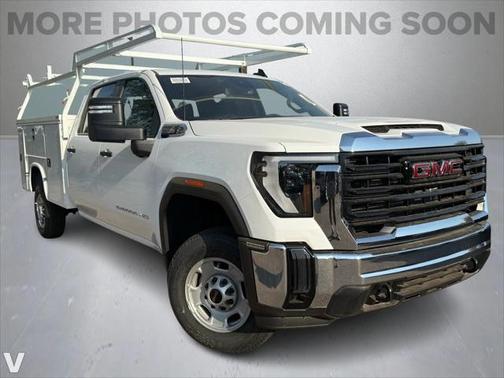 2025 GMC Sierra 2500 Base