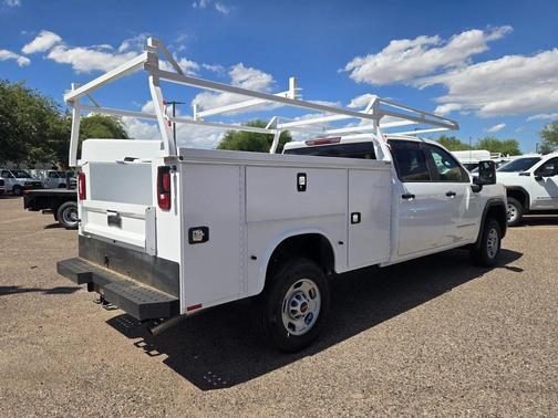 2025 GMC Sierra 2500 Base