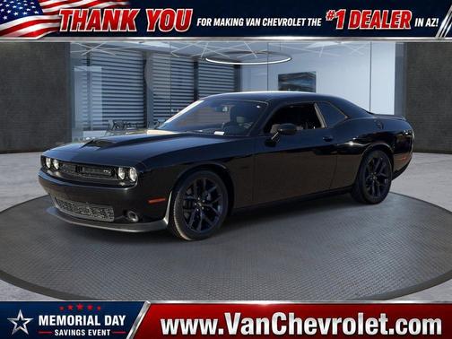 Pitch Black Clearcoat 2023 Dodge Challenger R/T