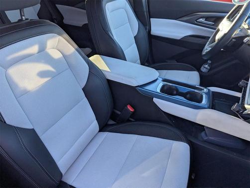 2024 Chevrolet Equinox EV 2LT