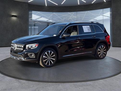 Black 2023 Mercedes-Benz GLB 250 Base