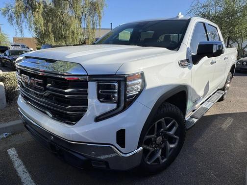 2022 GMC Sierra 1500 SLT