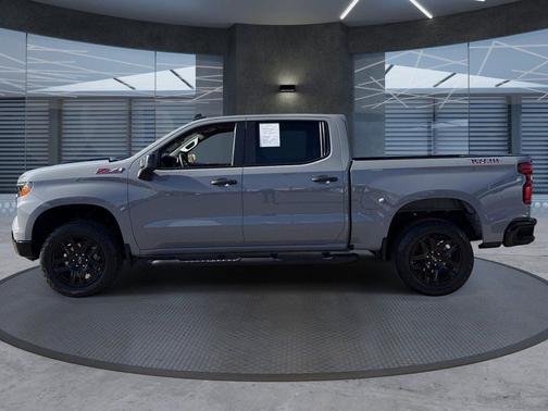 Slate Gray Metallic 2024 Chevrolet Silverado 1500 Custom Trail Boss
