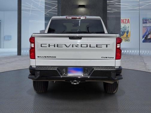 Slate Gray Metallic 2024 Chevrolet Silverado 1500 Custom Trail Boss