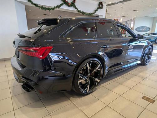2023 Audi RS 6 Avant 4.0T