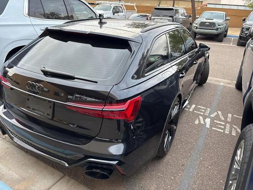 2023 Audi RS 6 Avant 4.0T