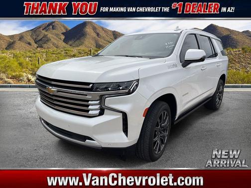 Iridescent Pearl Tricoat 2023 Chevrolet Tahoe 4WD High Country