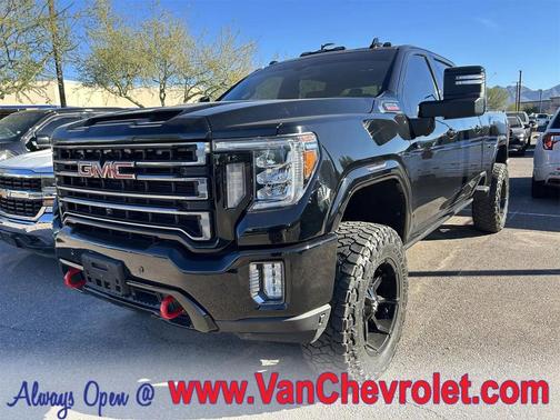 2022 GMC Sierra 2500 AT4