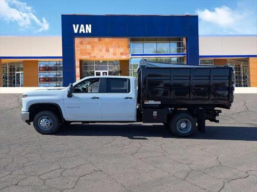 2025 Chevrolet Silverado 3500 WT