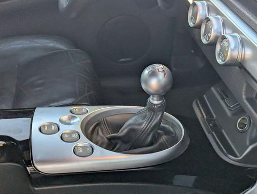 2005 Chevrolet SSR LS