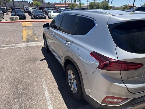 Shimmering Silver Pearl 2020 Hyundai SANTA FE SEL 2.4