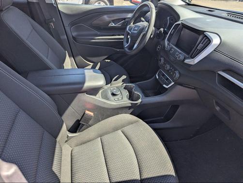 Downpour Metallic 2024 GMC Terrain SLE